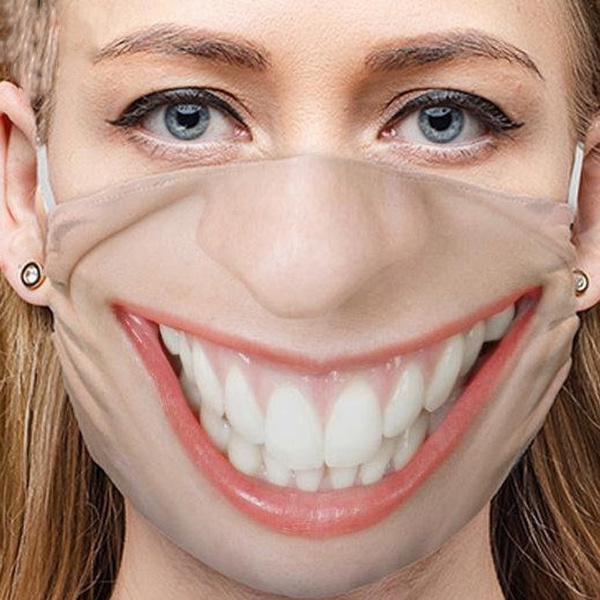 sieviešu smaida maska uz sejas