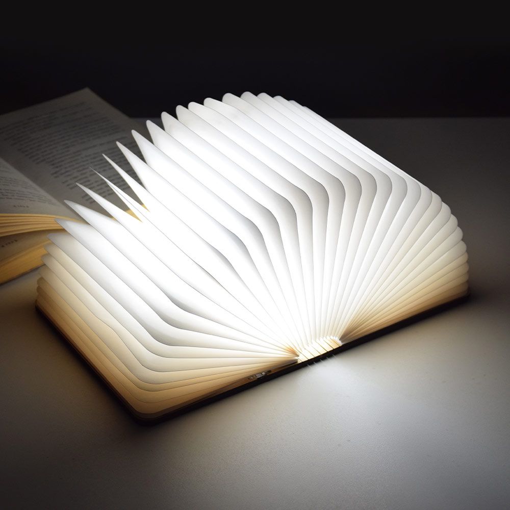 LED grāmata - lampa salokāmas grāmatas formā
